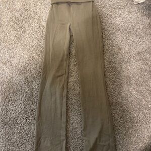 SKIMS Khaki green Flare Pants leggings
